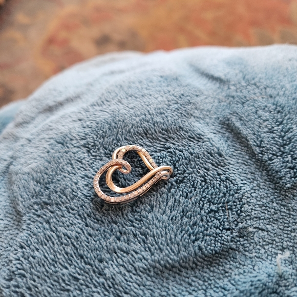 Diamond Heart Pendant - Picture 3 of 7